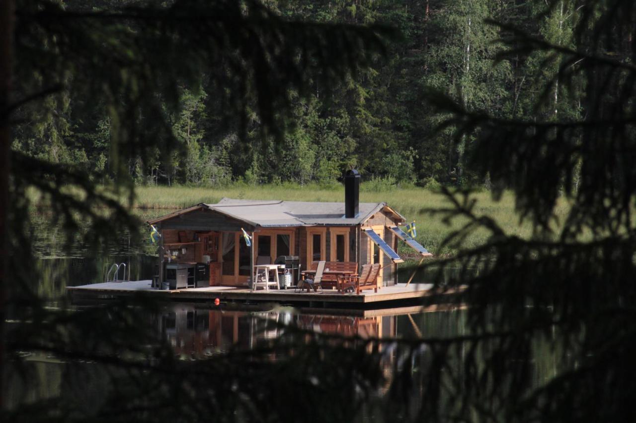 Rustika Strandstugor Utanfoer Raettvik Exterior foto
