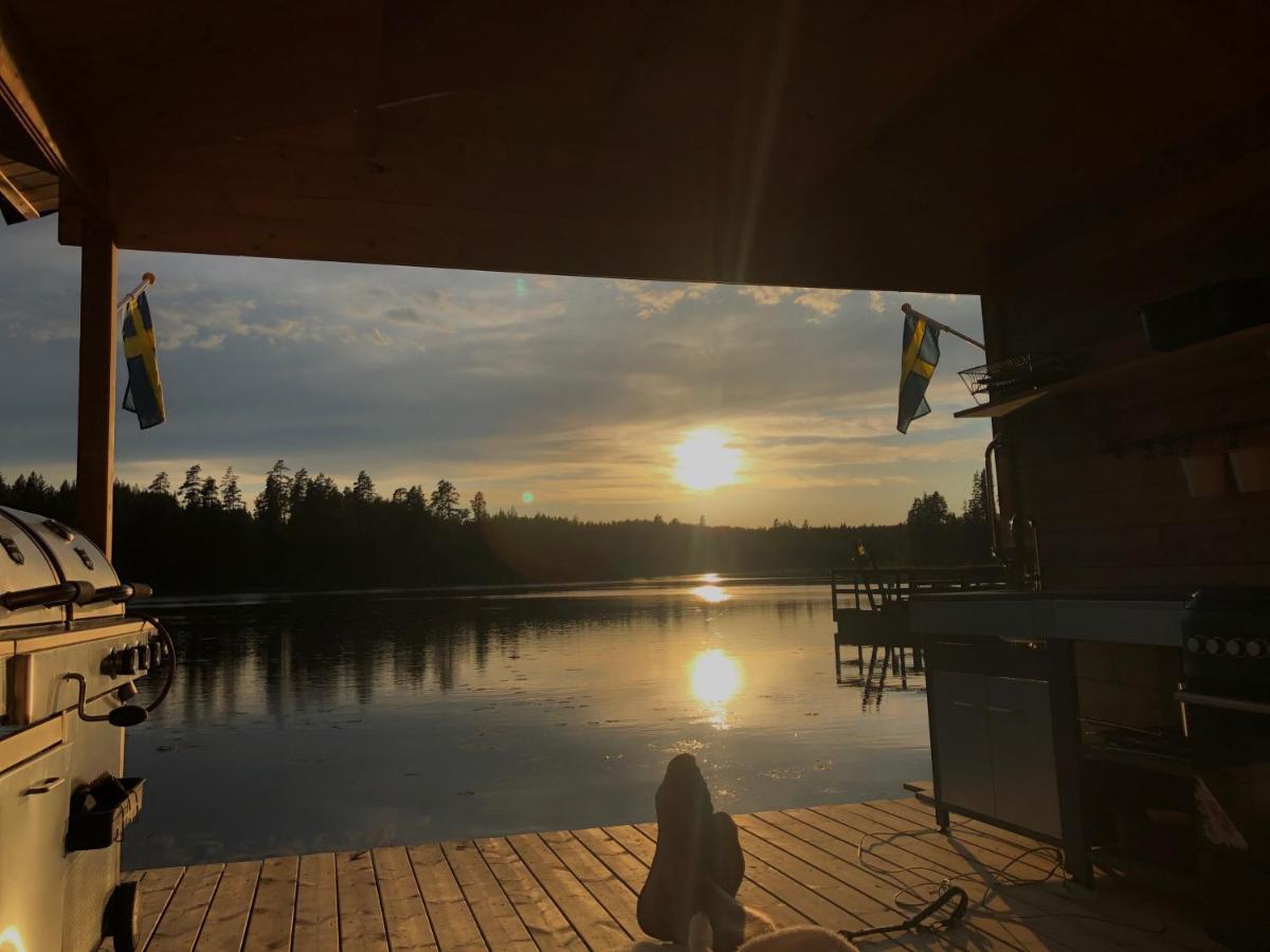 Rustika Strandstugor Utanfoer Raettvik Exterior foto