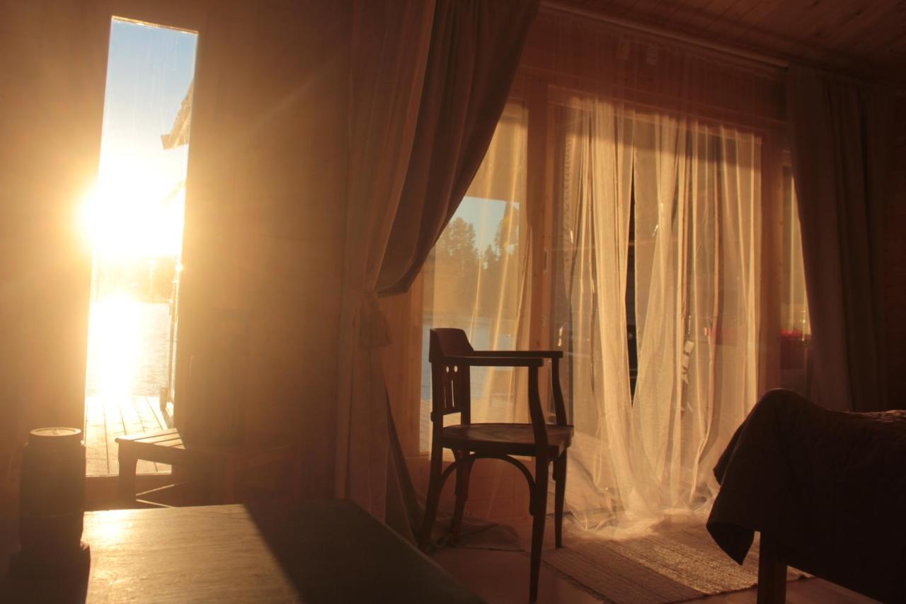 Rustika Strandstugor Utanfoer Raettvik Exterior foto