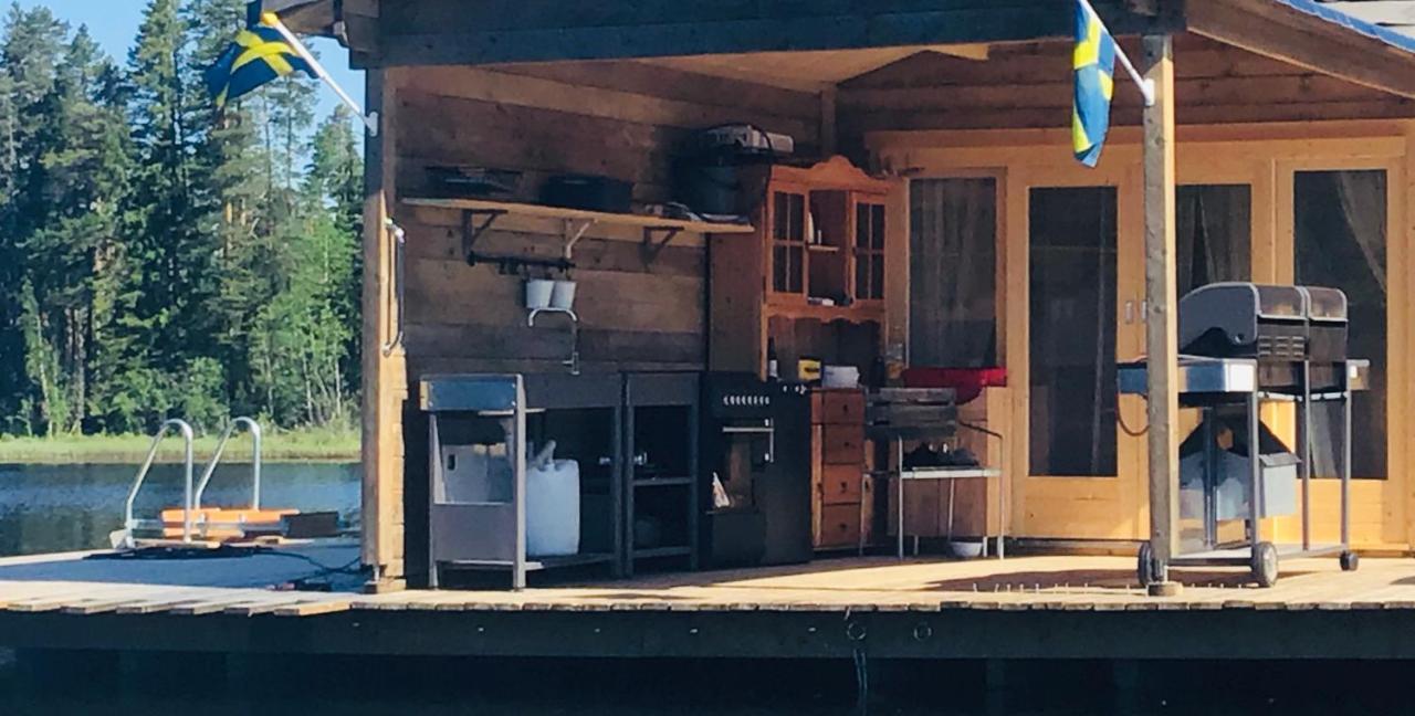 Rustika Strandstugor Utanfoer Raettvik Exterior foto