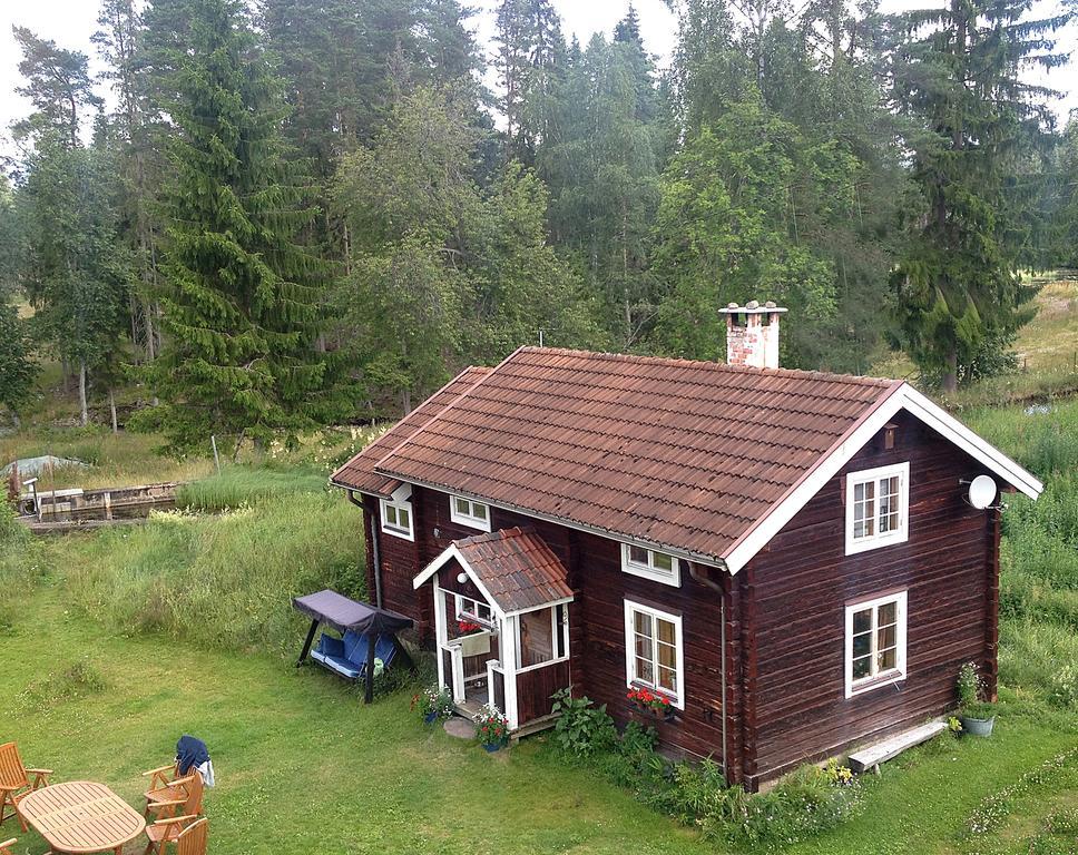 Rustika Strandstugor Utanfoer Raettvik Exterior foto