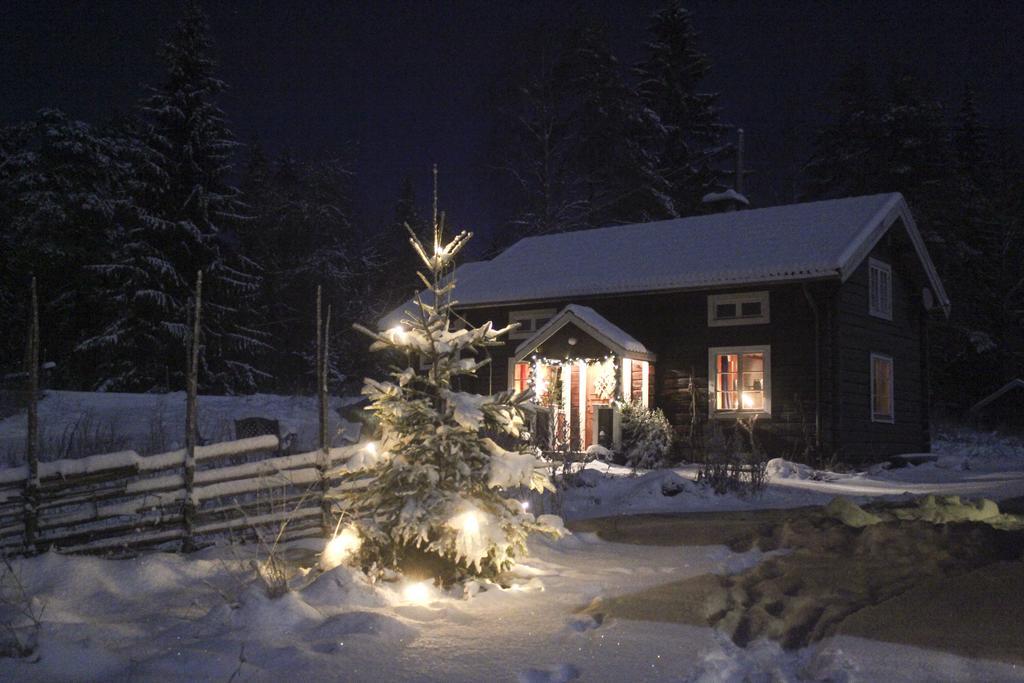 Rustika Strandstugor Utanfoer Raettvik Exterior foto